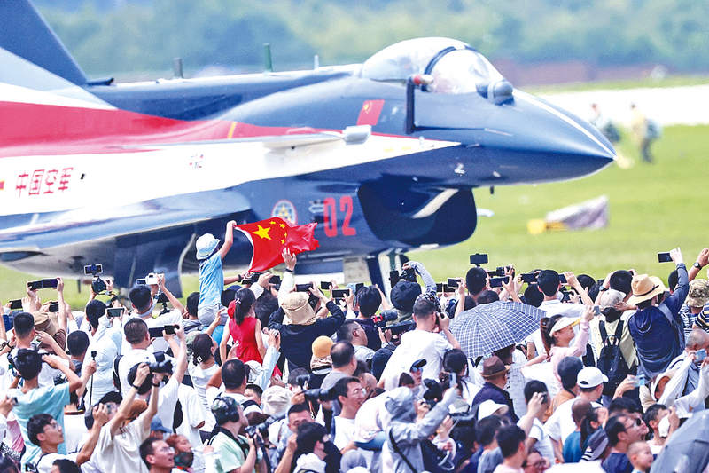 C鸡巴视频在线观看长春航空展迎来首个公众日